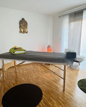 Hot Stone Massage (90 min) Bild 2