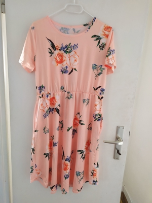 Sommerkleid in der Größe M