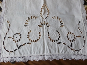 Historisches Überhandtuch und Deckchen Bild 5