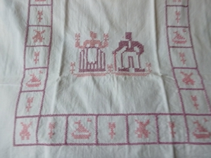 Historisches Überhandtuch und Deckchen Bild 3