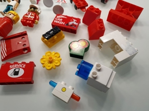 Konvolut Spielzeug: Lego, playmobil, Fisher Price, MEGA BLOCKS... Bild 6