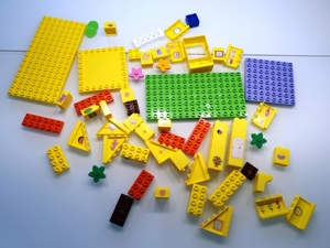 Lego UNICO Steine Haus Peppa Wutz - 54 Teile mit Bauplatten Bild 2