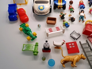Konvolut Spielzeug: Lego, playmobil, Fisher Price, MEGA BLOCKS... Bild 3