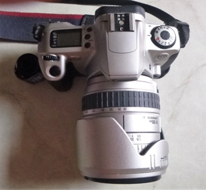 Canon EOS 300 in sehr gutem Zustand Bild 1