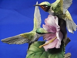 Goebel-   Hummel-   Kaiser Porzellan Figuren Bild 3