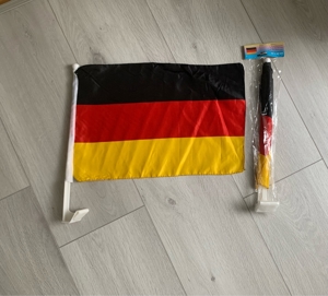 Autoflagge Deutschland mit Stab 30 x 46 cm, nur 9 Euro Bild 2