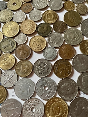 Über 1 kg Münzen, 2 Alben, Europa Ägypten Hongkong 60er 70er 80er Jahre Bild 19