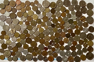Über 1 kg Münzen, 2 Alben, Europa Ägypten Hongkong 60er 70er 80er Jahre Bild 2