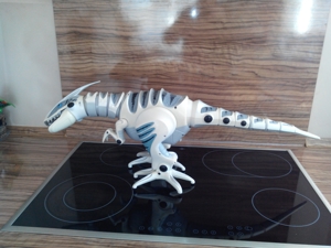 Spielzeug-Roboraptor, Wowwee 8095 Bild 1