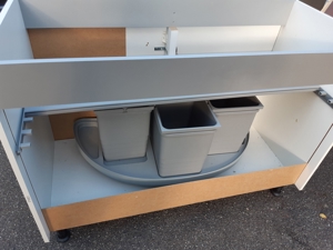 Nolte Eckschrank mit Mülleimer Weiß Lack HG Hochwertig Bild 6