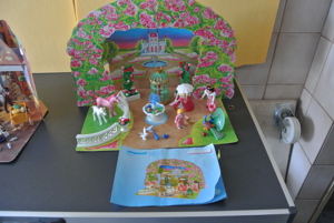 Playmobil Schlossgarten Bild 1