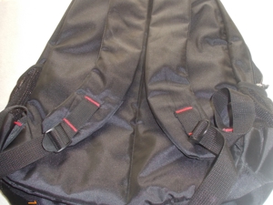 C2G Rucksack 48cm mit Laptopfach, schwarz Bild 2
