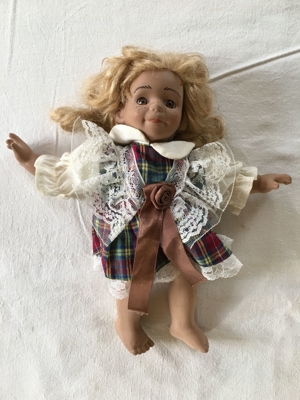 Porzellan Puppen Porzellan Puppe Mädchen Kleid Deko Kunst Bild 5