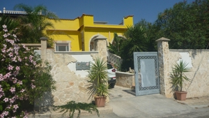Hallo, ich bin ein schönes Haus in Apulien Apulien nur 6 Min zum Meer. Bild 1