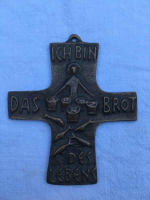 kleines Kreuz "Ich bin das Brot des Lebens" Religion Deko