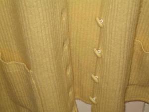 Sonnengelbe Damen-Strickjacke, Gr. 40/42 Bild 4