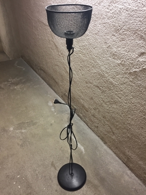 Lampe einfach E27 , Höhe ca . 150 cm