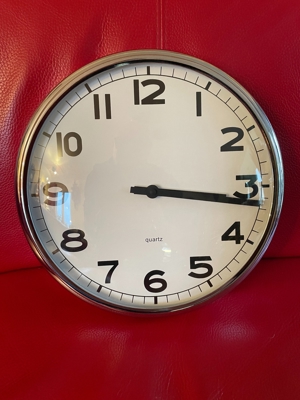 Bahnhofsuhr Edelstahl 30 cm Topzustand