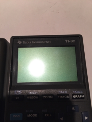 TI 82 Texas Instruments Taschenrechner Bild 2