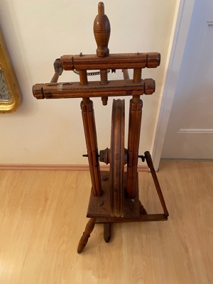 Spinnrad: 2 Stück uralt schöne Deko Bild 4