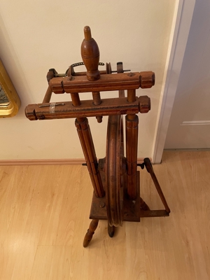 Spinnrad: 2 Stück uralt schöne Deko Bild 2