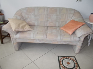 Zweisitzer Couch Bild 1