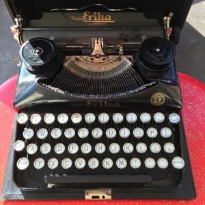 Schreibmaschine Naumann Erika antik im Koffer voll funktionsfähig