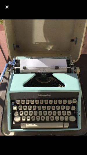 Schreibmaschine 3 Stück defekt für Bastler Bild 5