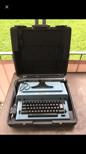 Schreibmaschine 3 Stück defekt für Bastler Bild 7