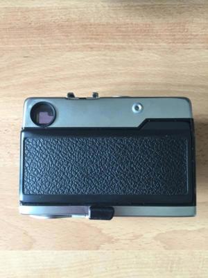 Agfa Optima 200 mit Film in Tasche, antiquarische Kamera Bild 3