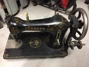 Nähmaschine mit Eisengestell Dürkopp 100 Jahre alt Bild 6