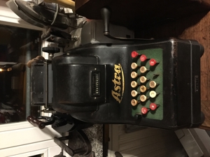 Astra Rechenmaschine Vintage Bild 3