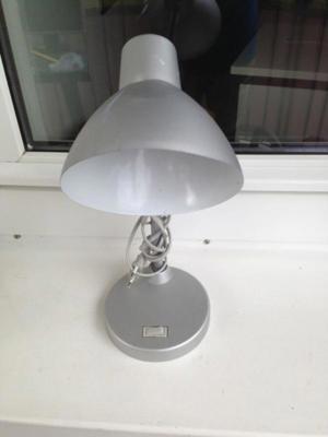 Tischlampe silber einfach für Schreibtisch