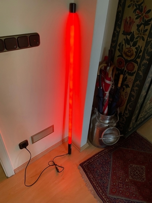 Lichtschlauch rot und Röhre rot Partykeller Bild 3
