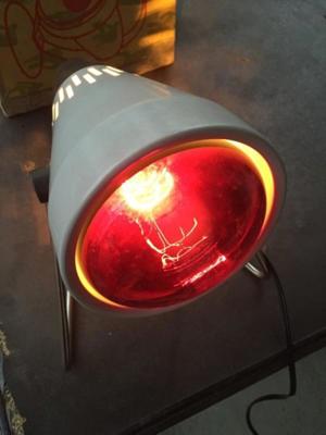 Infrarotlampen aus den 50 er 60 er Jahren Philips und Neckermann , 2 Stück funktionieren beide , ein