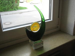 Briefbeschwerer :Glasskulptur ` Welle`