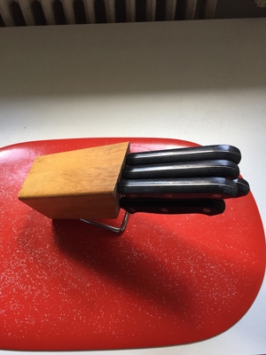 Messerblock 6 Messer mit Sägeklinge Bild 3