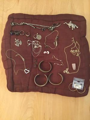 Schmuck verschieden , Silber und Modeschmuck Ringe komplettes Paket Bild 9