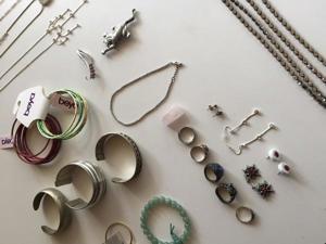 Schmuck verschieden , Silber und Modeschmuck Ringe komplettes Paket Bild 5