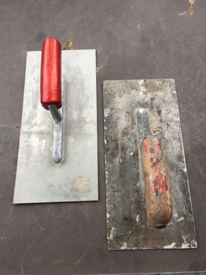 Maurerkellen 2 Stück , eine neu , eine gebraucht