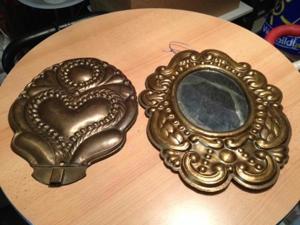 Spiegel Deko messingfarbenes Blech, 2 Stück