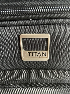 Titan Reisetasche mit Rädern Trolleybag Bild 5