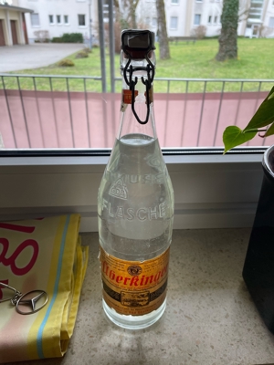 Überkinger Mineralwasserflasche antik Bügelverschlusd Bild 2