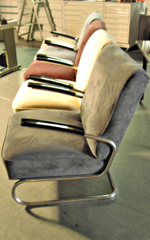 Bauhaus Sessel und Tisch Freischwinger S411 Bild 3