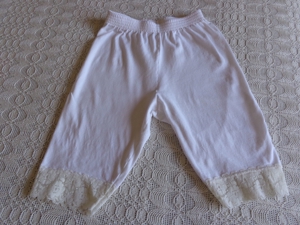 Vintage - Radlershorts, mit Spitzenborte, Gr. XXS, ca.Gr. 32/34, naturweiß, Marke: Upline