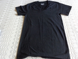Herren oder Damen - Shirt, T-Shirt, V-Ausschnitt, Gr. M, Gr. 38/40, schwarz, Covington