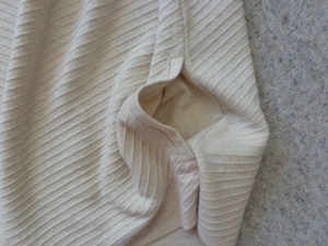 Damen - Weste Strickweste Wollweste ecru Gr. 48 bzw. ca. Gr. XL Bild 3