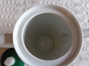 Vintage - Kaffeekanne, weiß/rot/grün H ca. 22 cm Bild 3