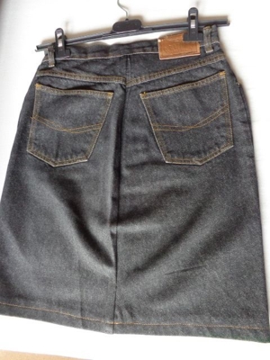 Vintage Rock Jeansrock ca. Gr. 36/38 bzw. ca. Gr. S/M, schwarz Bild 4