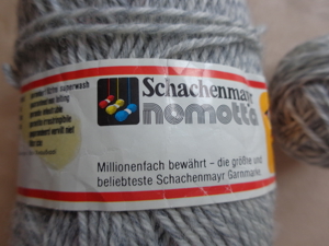 Wolle, Schachenmayr nomotta Regia, blau/grau und grau/grau Bild 7